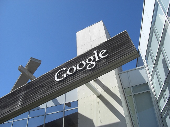 
            Publicité en ligne : Google peut-il cumuler les métiers ?          