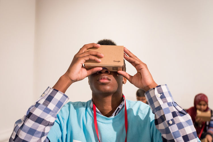 
            Êtes-vous (vraiment) prêts pour la réalité virtuelle ?          